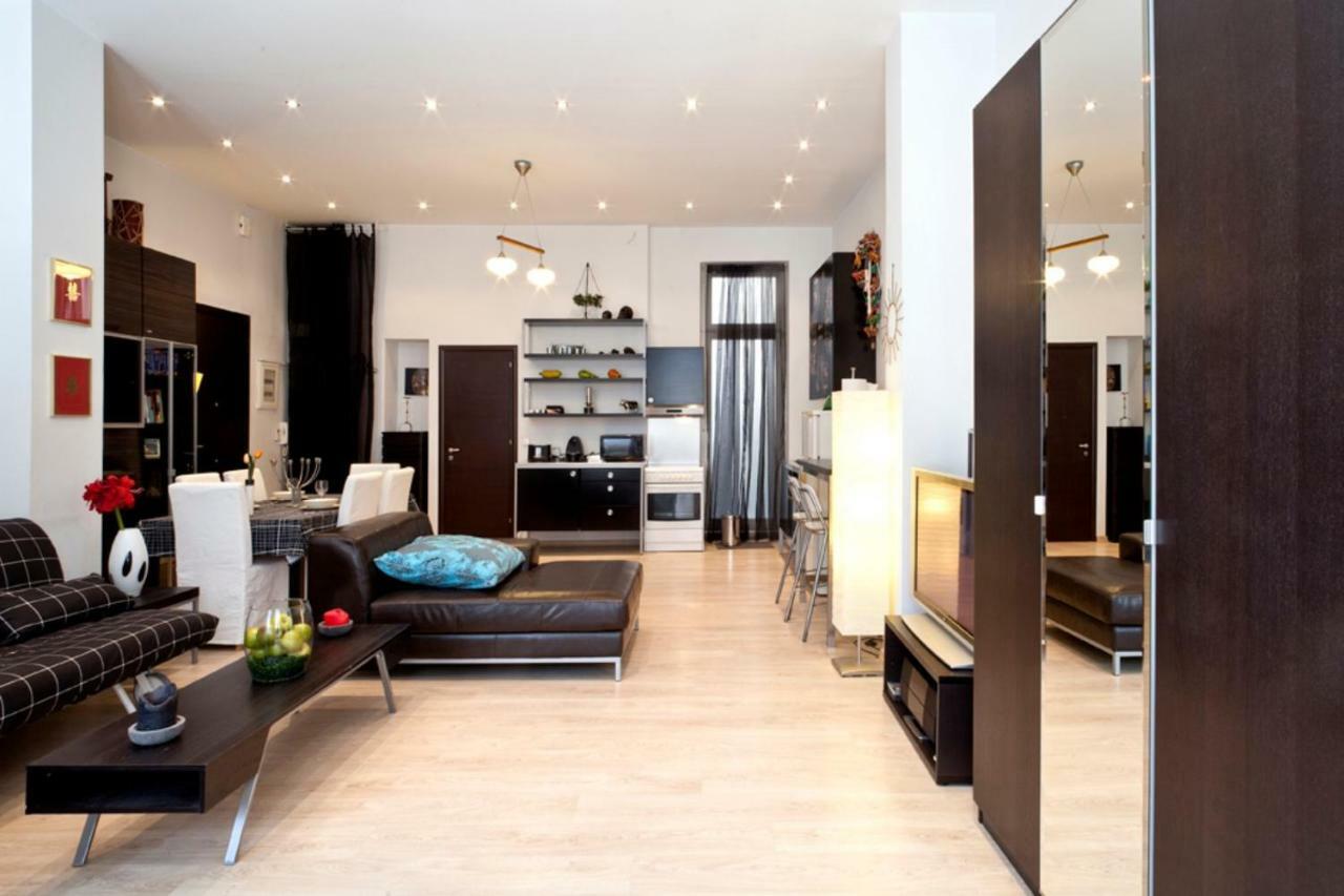Deluxe Central Loft Near Acropolis Ateny Zewnętrze zdjęcie